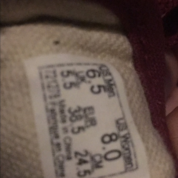 Maroon and white vans - Picture 2 of 3